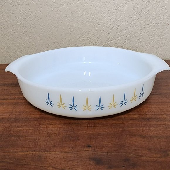 Vintage Anchor Hocking Fire King Candle Glow 9 in Cake Pan - Picture 2 of 7